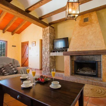 Villa Bou - Plusholidays *