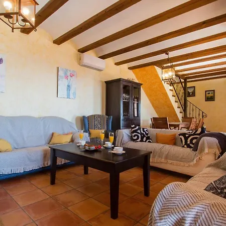 Bou - Plusholidays *