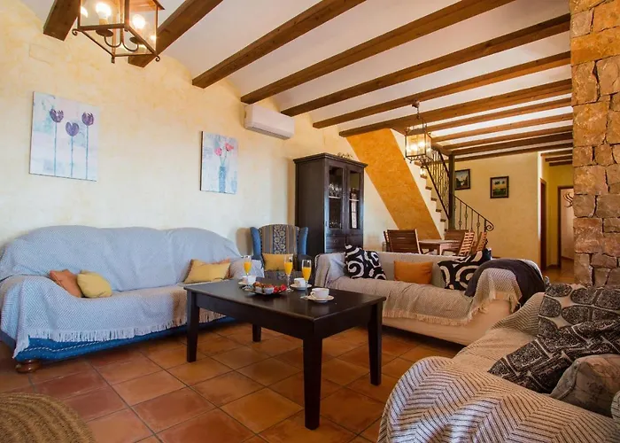 Bou - Plusholidays *